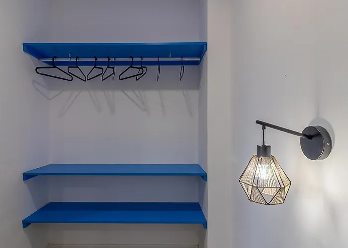 Апартаменты Ares I 15 Min Walk Theatre , Pet Friendly Crib Мерида